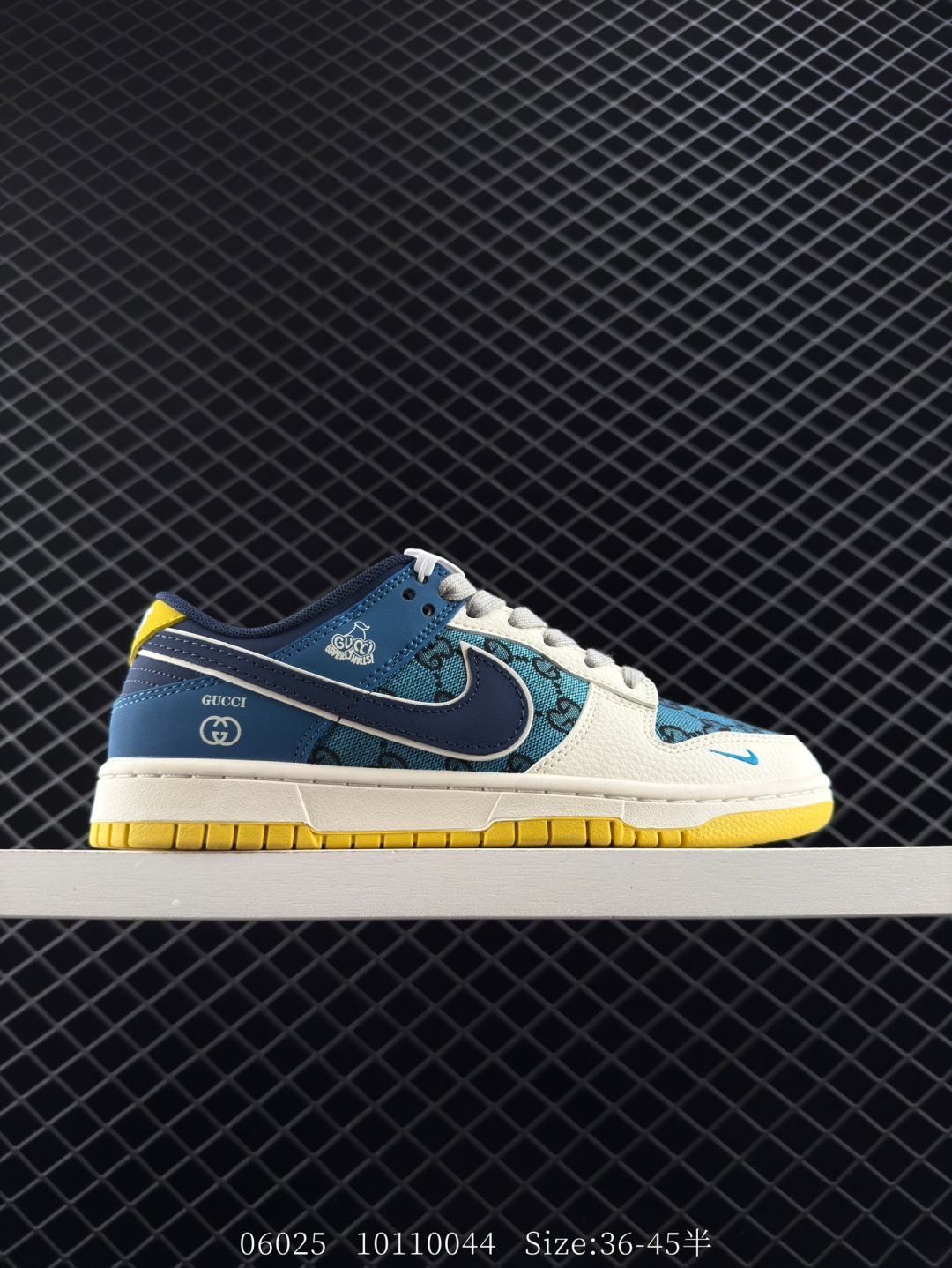 Nike Air Jordan 1 x Travis Scott AJ1